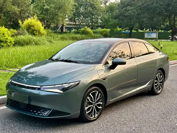 XPeng P5 2023