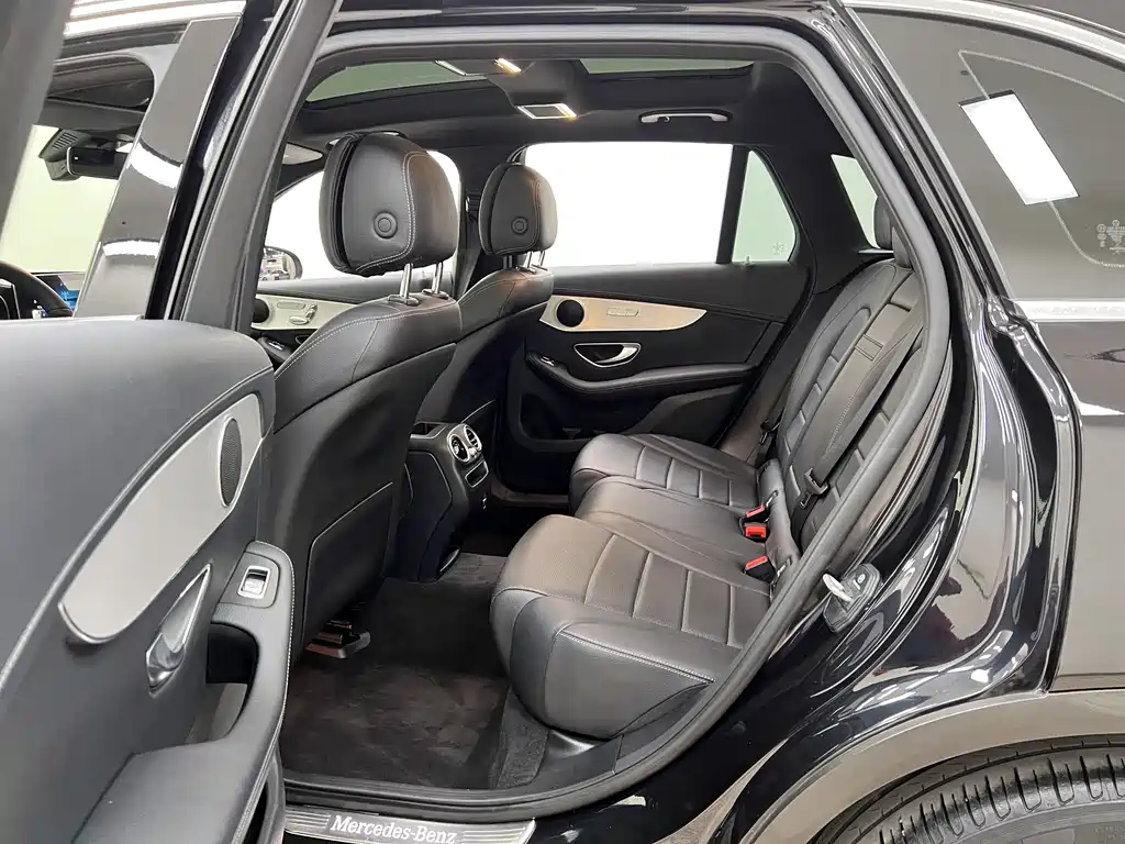 Mercedes-Benz GLC 2022 — фото 14