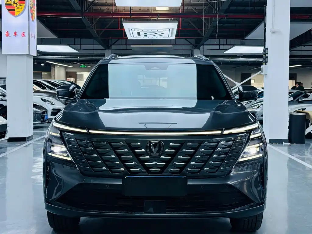 Changan CS75 PLUS 2024 — фото 2