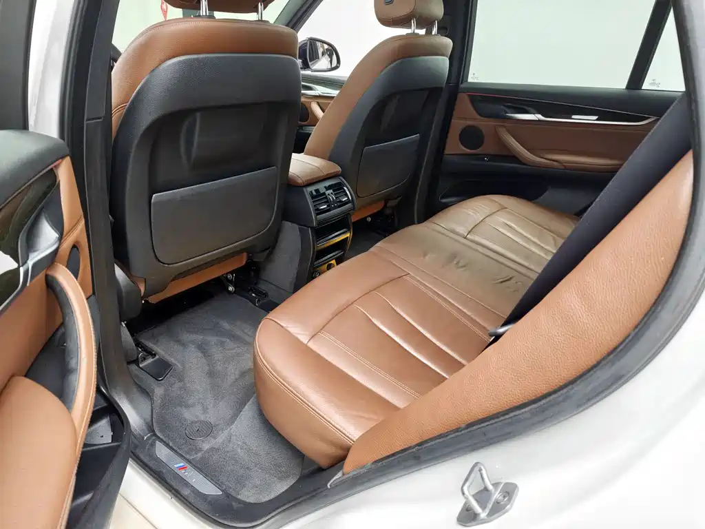 BMW X5 2018 — фото 13