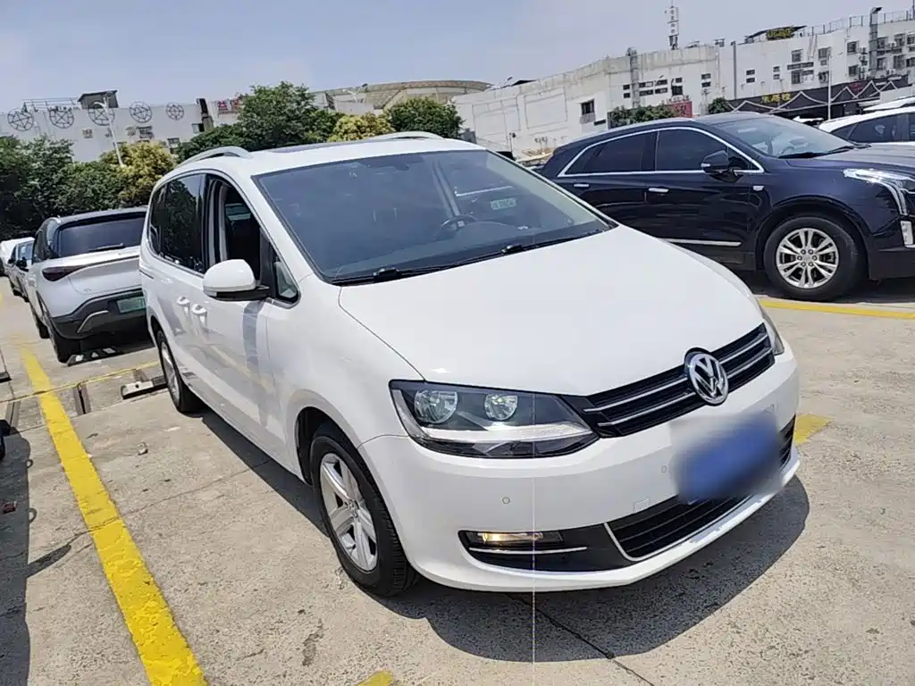 Volkswagen Sharan 2015 — фото 4