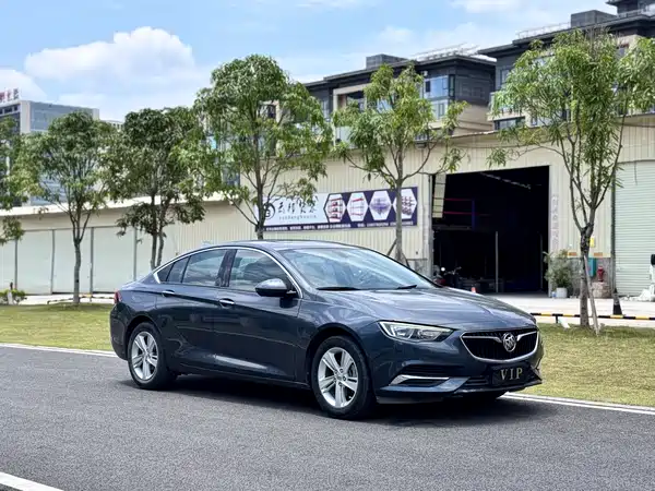 Buick Regal 2019