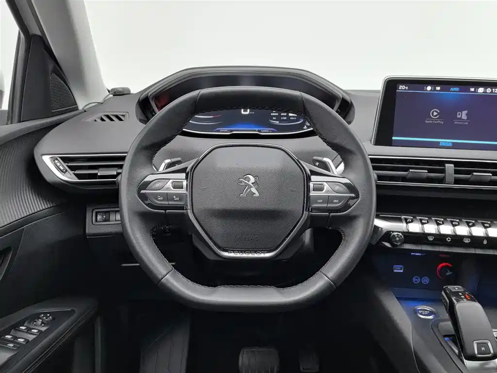 Peugeot 4008 2018 — фото 11