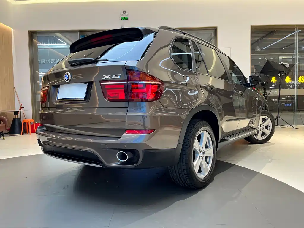 BMW X5 2013 — фото 6