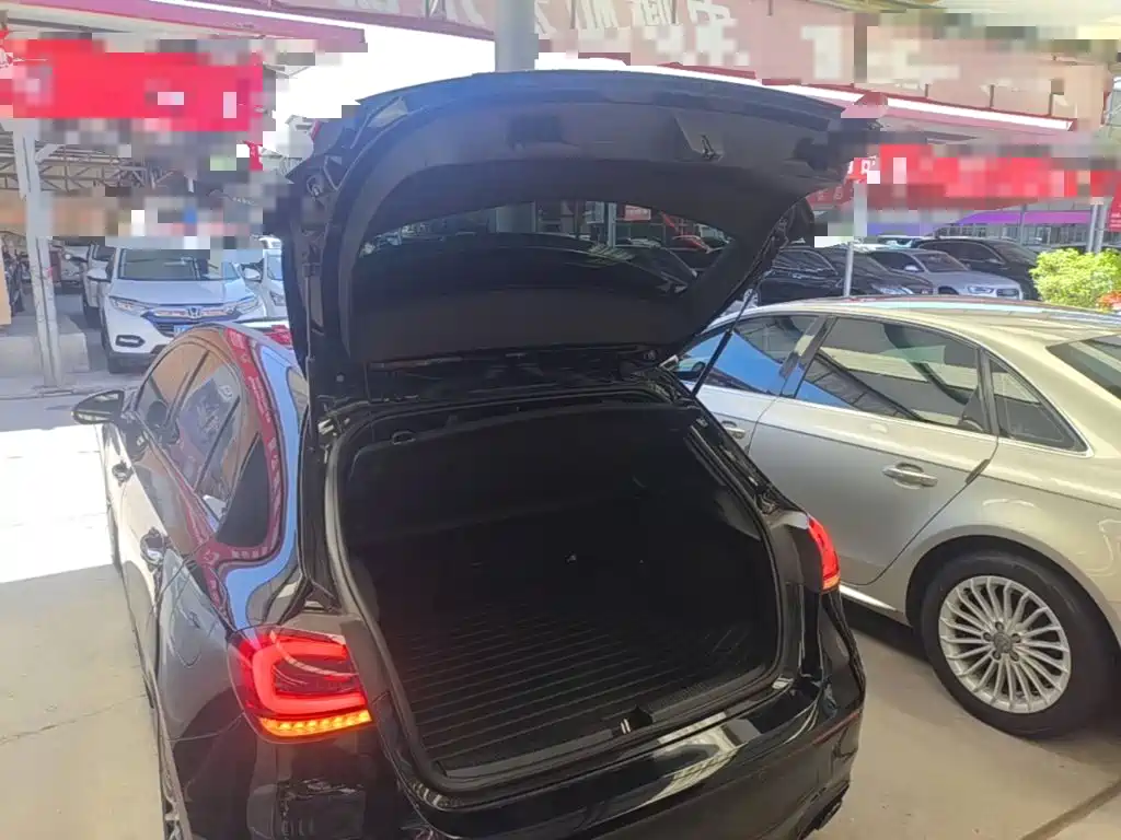 Mercedes-Benz A-Class AMG 2022 — фото 19