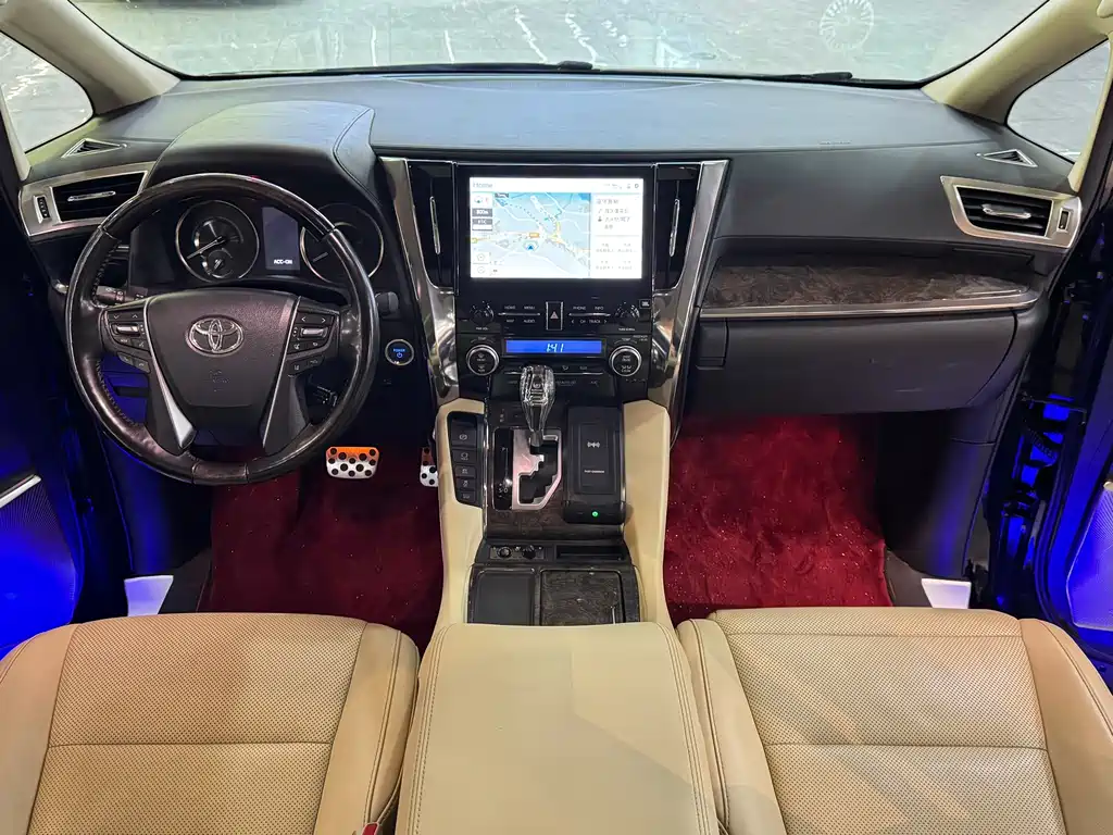 Toyota Vellfire 2021 — фото 7
