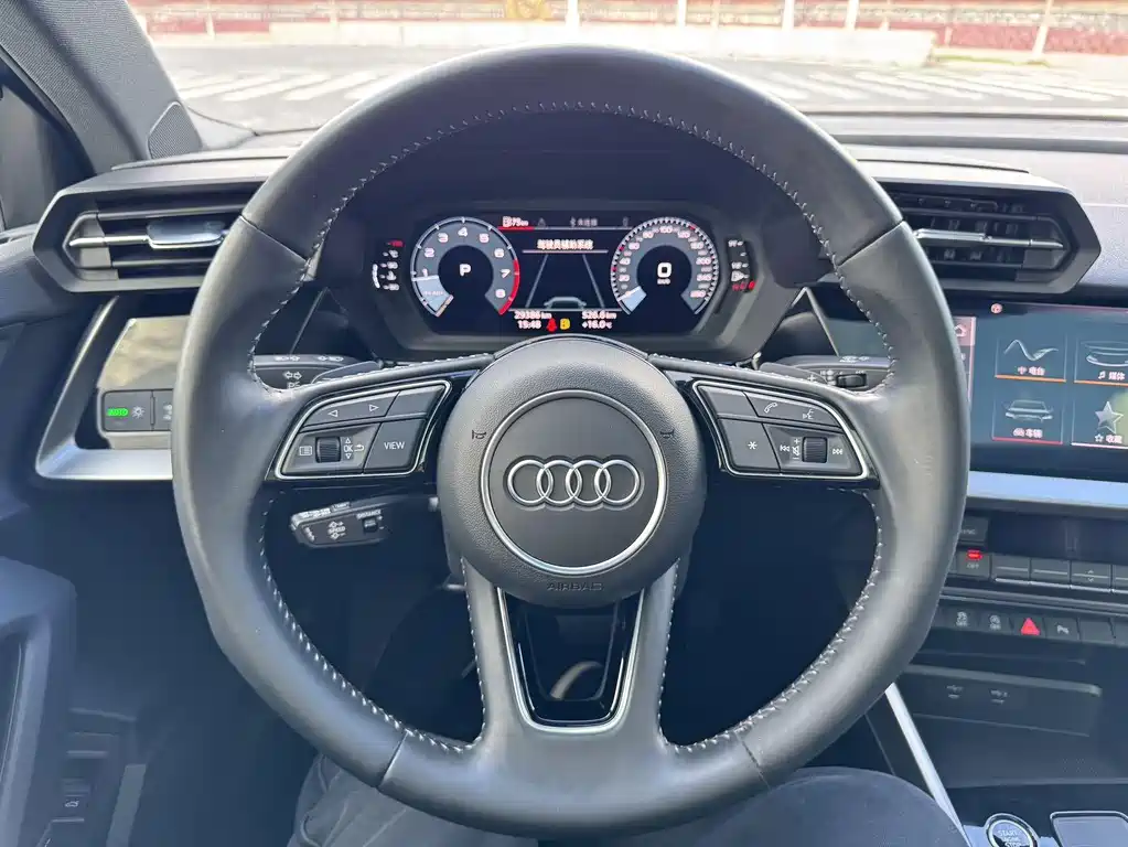 Audi A3 2022 — фото 21