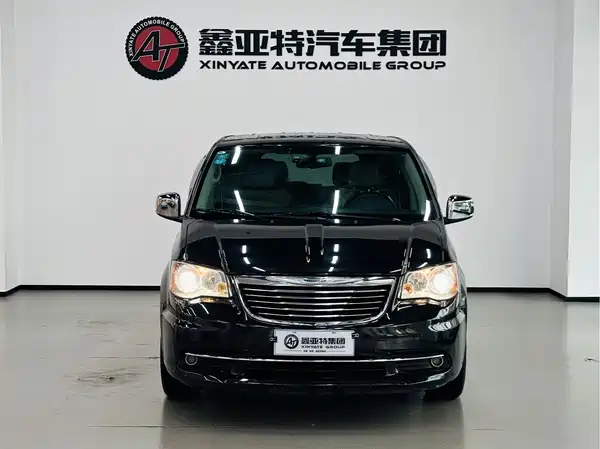Chrysler Grand Voyager 2014