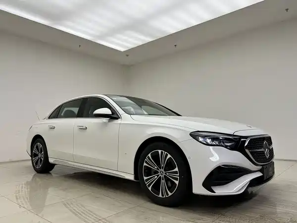 Mercedes-Benz E-Class 2026