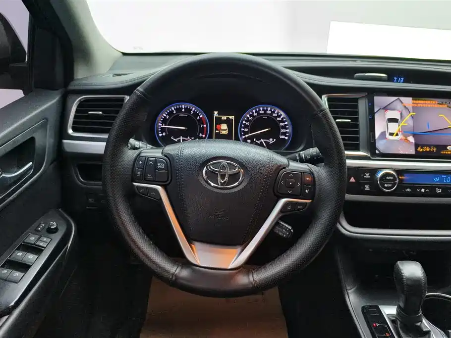 Toyota Highlander 2019 — фото 15