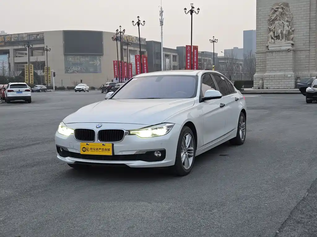BMW 3 Series 2017 — фото 1