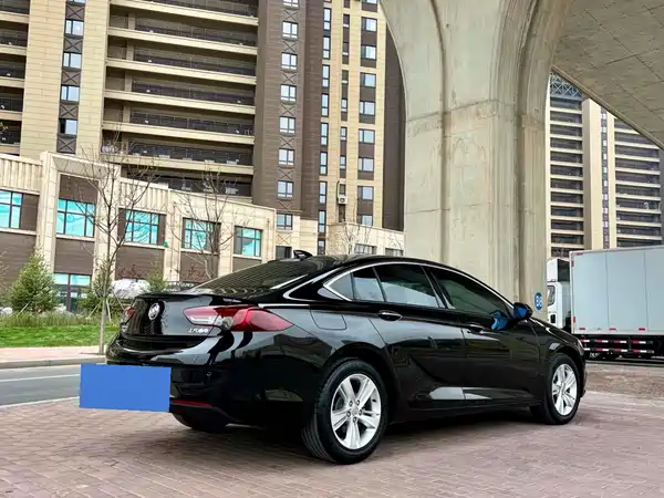 Buick Regal 2018