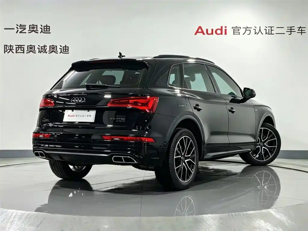 Audi Q5L 2023 — фото 4