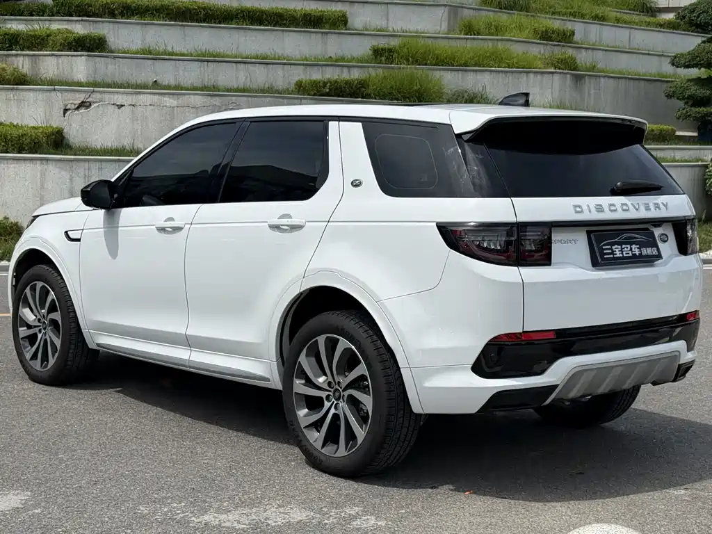 Land Rover Discovery Sport 2024 — фото 7