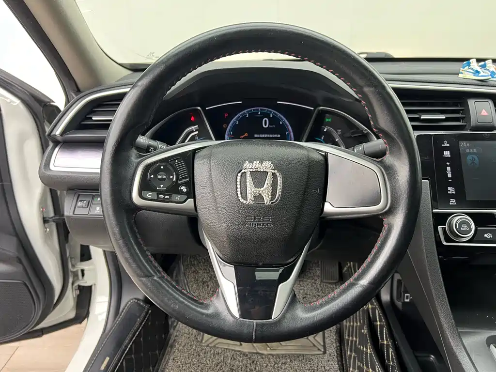 Honda Civic 2019 — фото 13