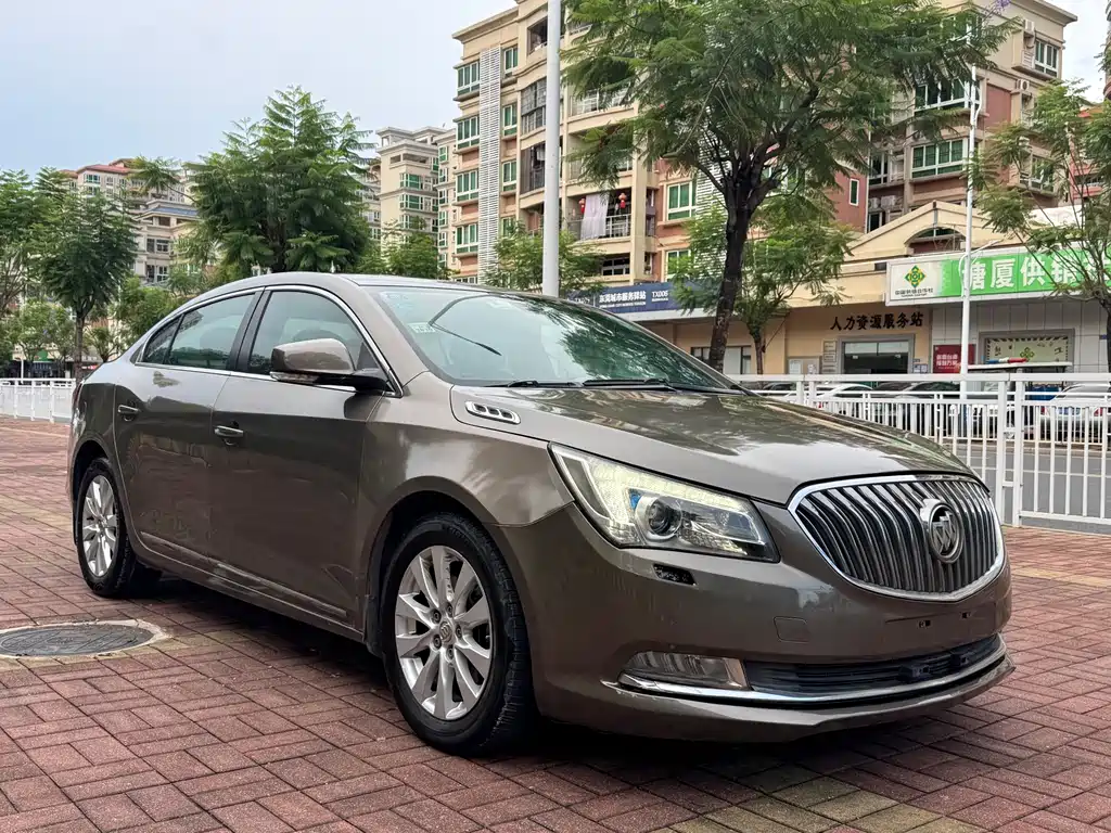 Buick LaCrosse 2015 — фото 3
