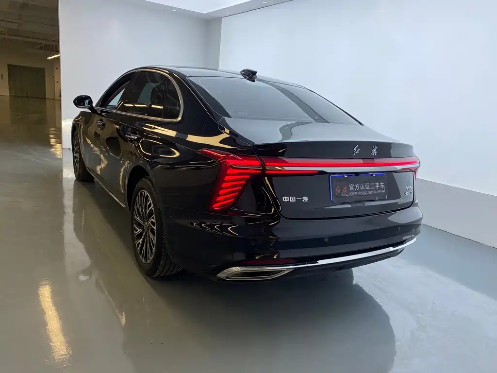 Hongqi H5 2025 — фото 15