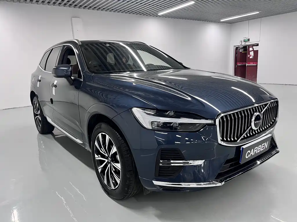 Volvo XC60 2024 — фото 3