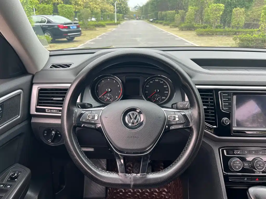 Volkswagen Teramont 2019 — фото 15
