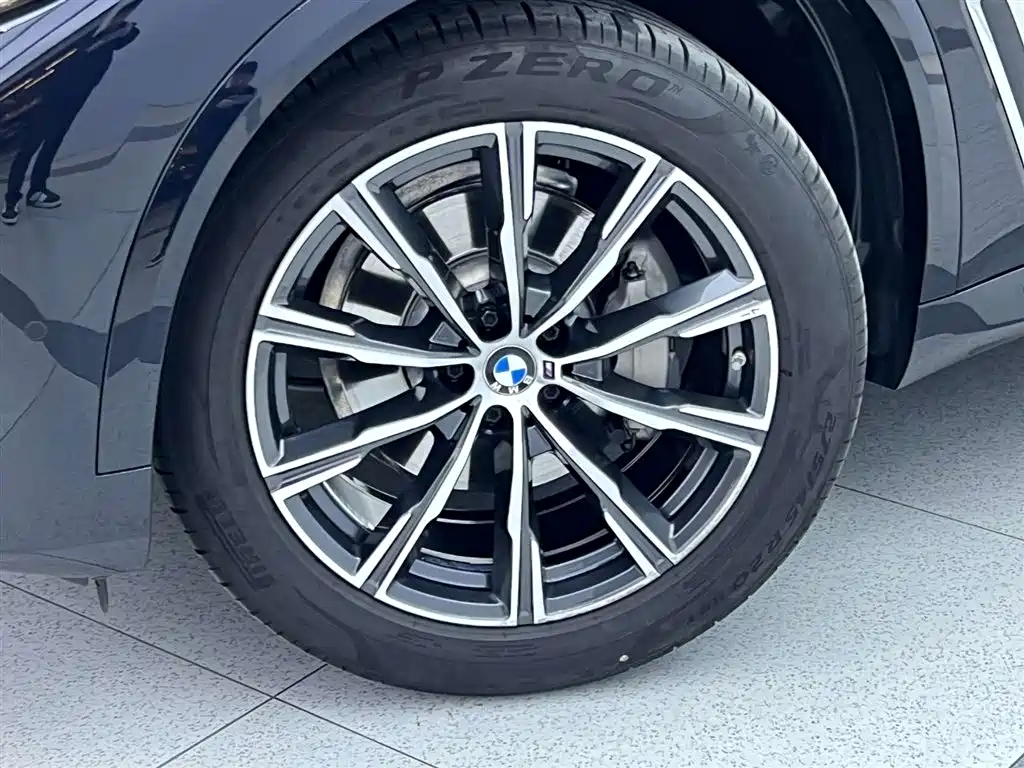 BMW X5 2023 — фото 8
