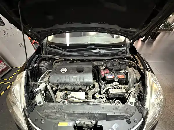 Nissan Tiida 2011