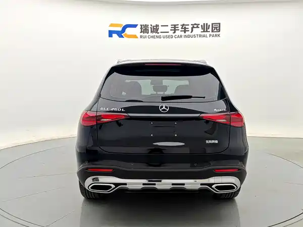 Mercedes-Benz GLC 2023