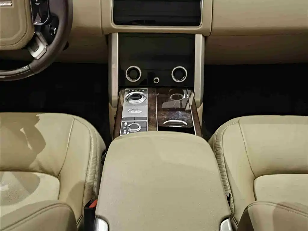 Land Rover Range Rover 2021 — фото 14