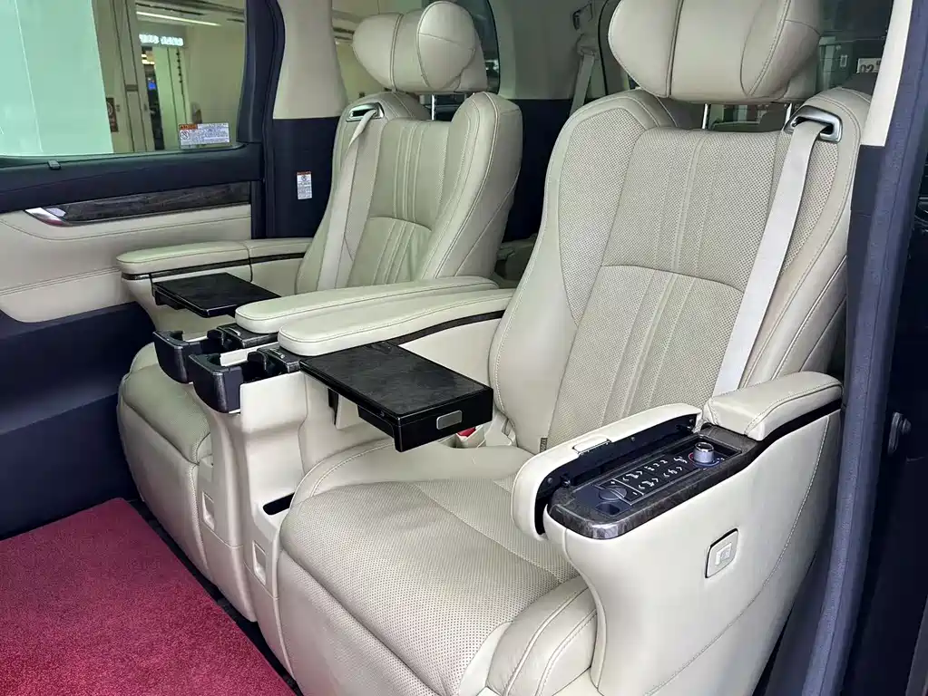 Toyota Vellfire 2019 — фото 6