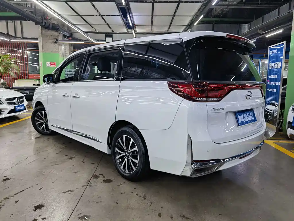 GAC Motor Trumpchi M8 2024 — фото 4