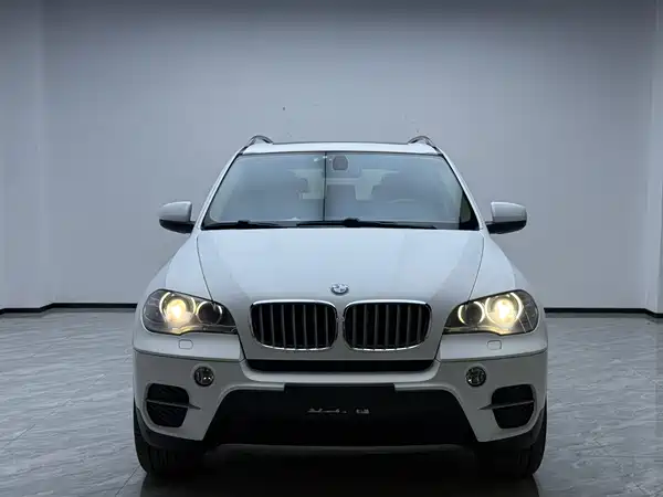 BMW X5 2011