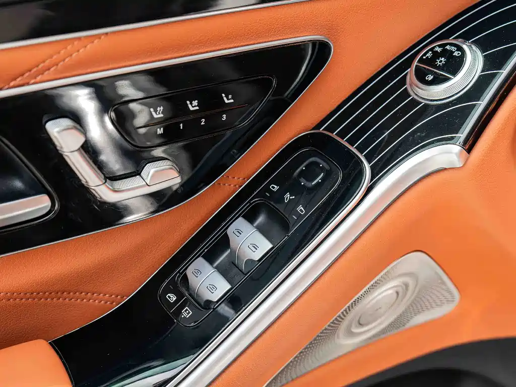 Mercedes-Benz Maybach S-Class 2023 — фото 16