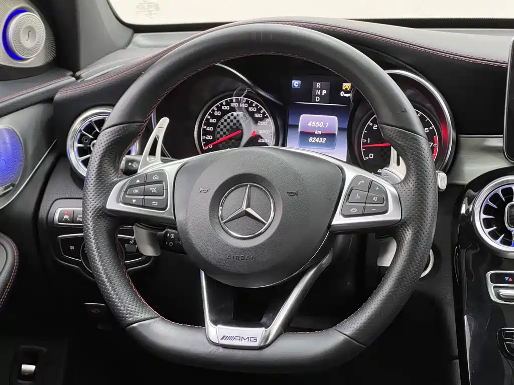 Mercedes-Benz GLC Coupe AMG 2019 — фото 20