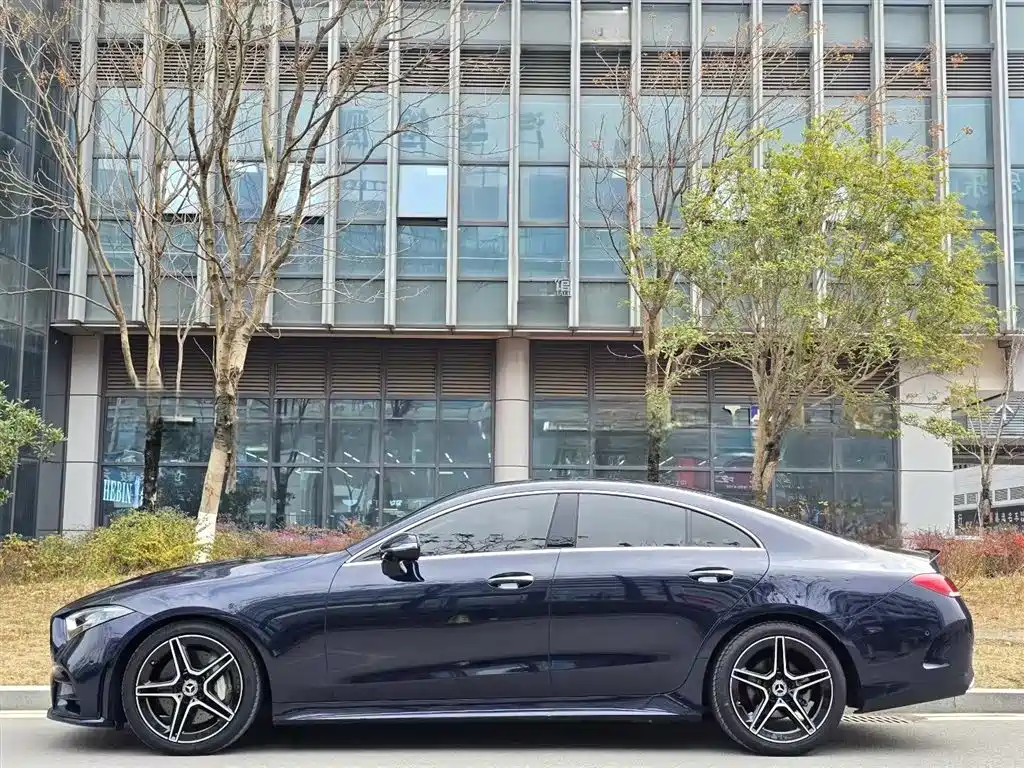 Mercedes-Benz CLS 2021 — фото 2