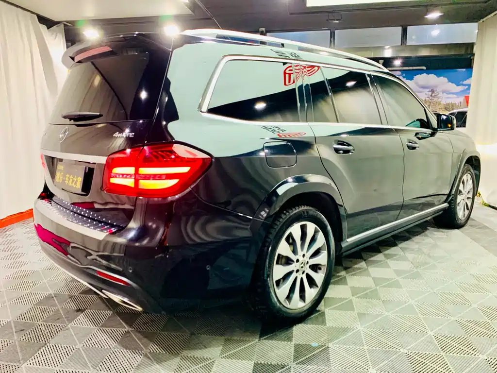 Mercedes-Benz GLS 2018 — фото 7