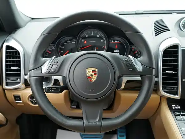 Porsche Cayenne 2014