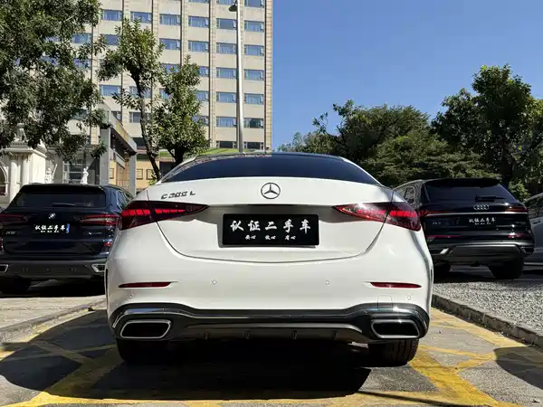 Mercedes-Benz C-Class 2022