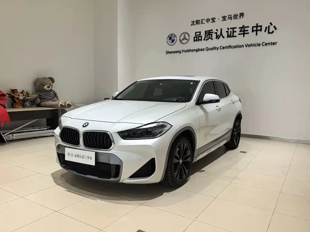 BMW X2 2022 — фото 1