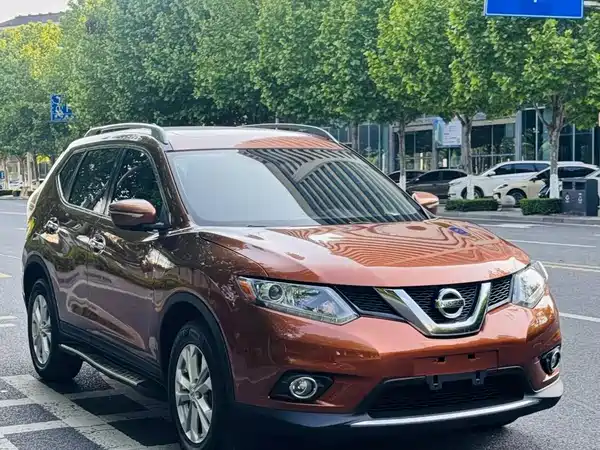 Nissan X-Trail 2014