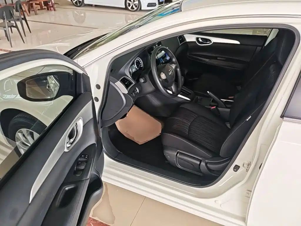 Nissan Sylphy 2023 — фото 16