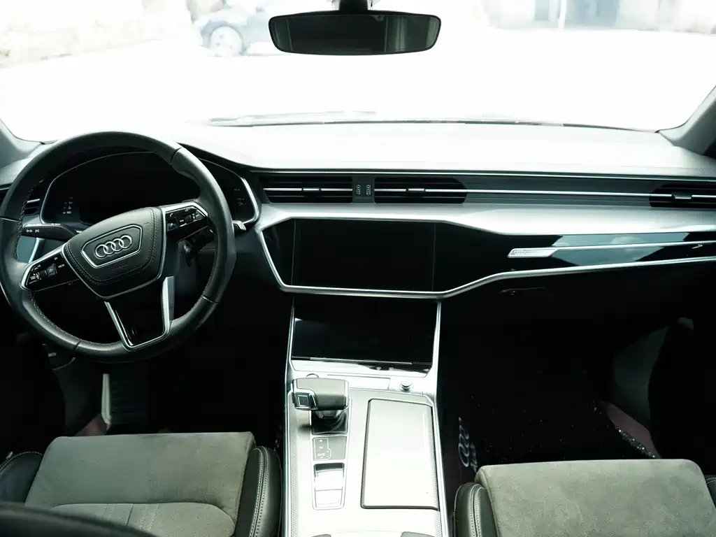 Audi A6L 2024 — фото 5