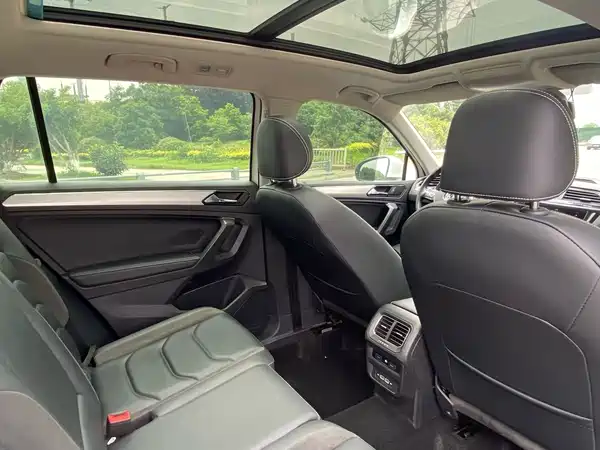 Volkswagen Tiguan L 2021