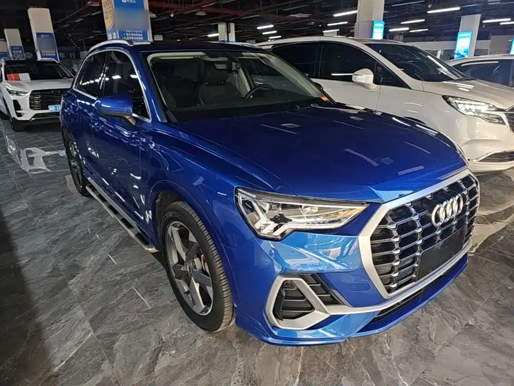 Audi Q3 2019 — фото 4