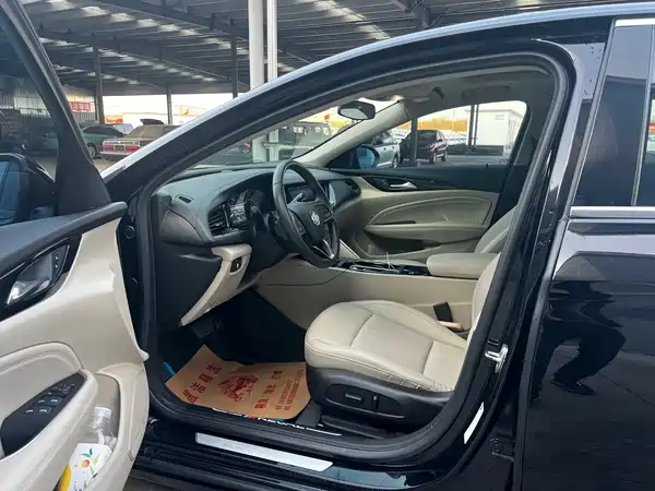 Buick Regal 2020