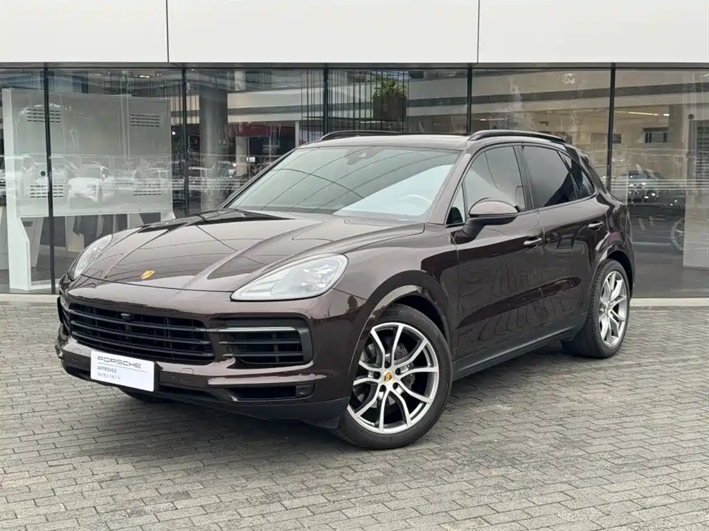 Porsche Cayenne 2023 — фото 1