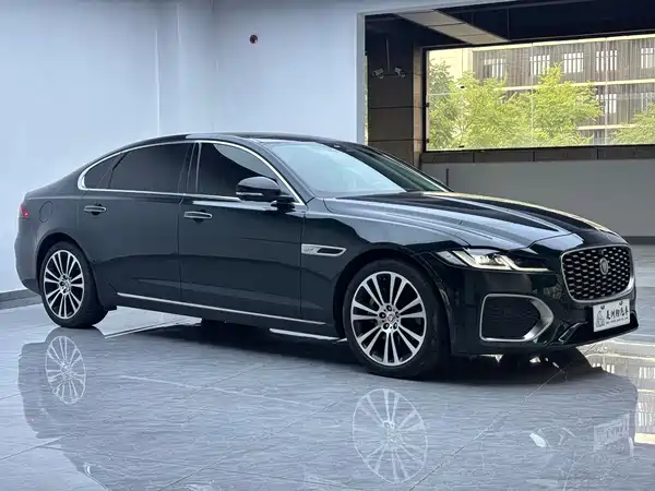 Jaguar XFL 2021