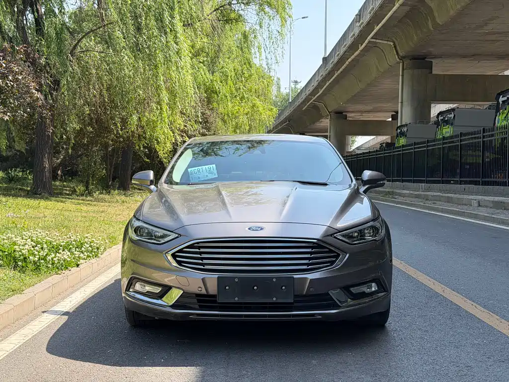 Ford Mondeo 2017 — фото 2