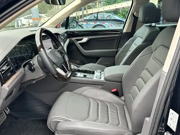 Volkswagen Touareg 2021