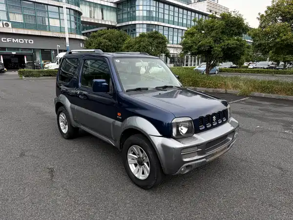 Suzuki Jimny 2010