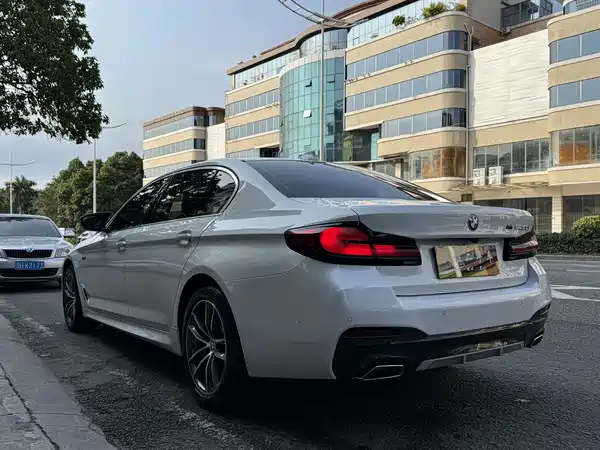 BMW 5 Series 2022