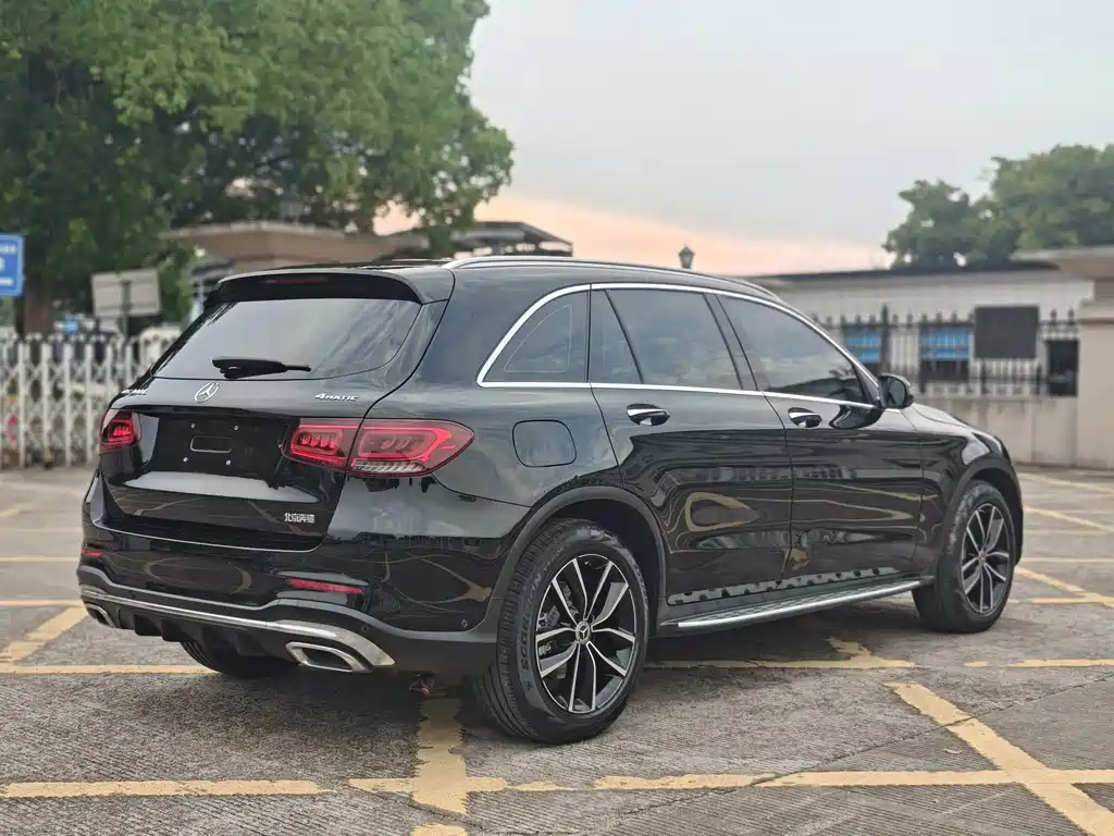 Mercedes-Benz GLC 2021 — фото 12